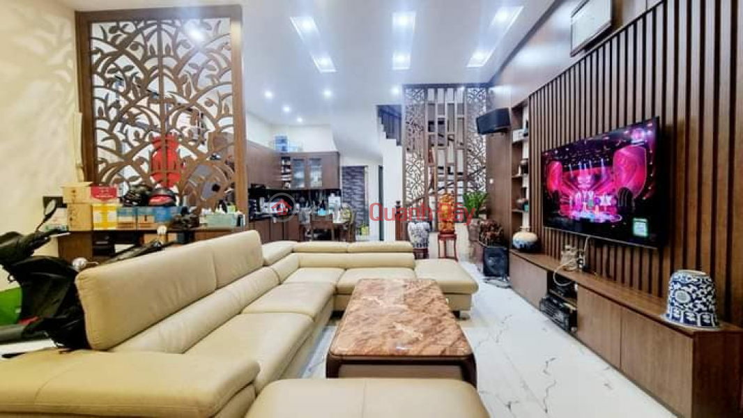 BEAUTIFUL HOUSE BEAUTIFUL LOCATION NEAR CHO MO MARKET INTERSECTION, HAI BA TRUNG DISTRICT NEAR CAR NEAR MINH KHAI STREET Area:55M2 5 FLOORS MT:5.9M 5 Sales Listings