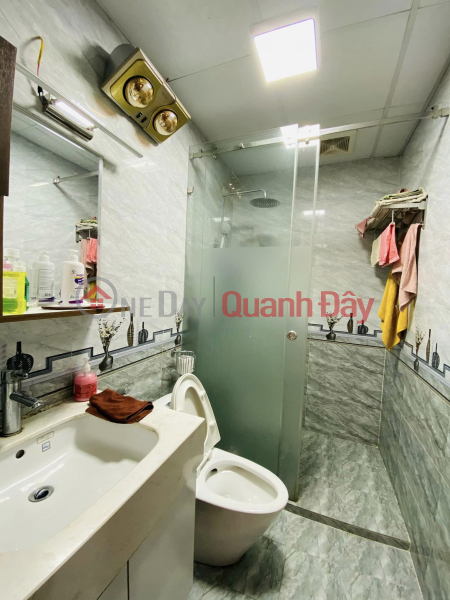 đ 18.5 Billion 75m Front 5m House 2 Airy Lot Car Parking Day and Night Tran Quoc Hoan Cau Giay Street. Residential and Rented House