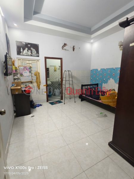 , Please Select, Residential, Sales Listings đ 5.25 Billion