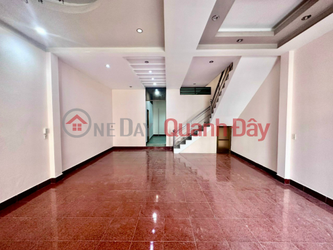 House for sale with 6m horizontal floor, Ho Van Dai face, Quang Vinh ward, only 6.8 billion VND _0