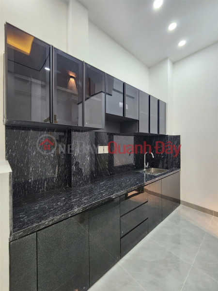 Bán nhà Âu Dương Lân, Quận 8, full đồ vào ở liền, 4 tầng, 36m², sổ riêng, chỉ 6,49 tỷ Việt Nam Bán | đ 6,49 tỷ