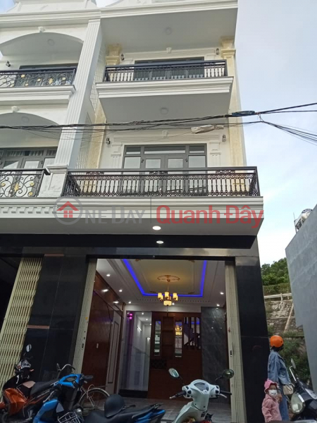 New house for sale with 3 new jingle jingle front of Chau Thuong Van street. Sales Listings