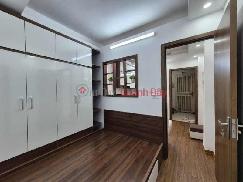 CHUNG CƯ MINI NHỈNH 1 TỶ HỘ KHẨU THANH XUÂN
DT 30m giá 1.350 tỉ, Việt Nam | Bán | đ 1,35 tỷ