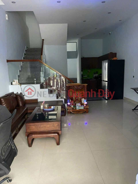 BEAUTIFUL 2-STOREY HOUSE FOR SALE IN HOA XUAN - MOVE IN IMMEDIATELY - PRICE ONLY 4.95 BILLION! Sales Listings