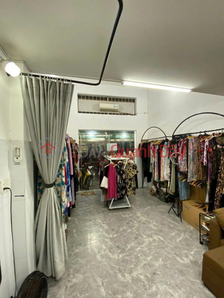 BEAUTIFUL HOUSE – GREAT PRICE – URGENT SALE in Phu Tho Hoa Ward, Tan Phu District | Vietnam Sales đ 6.7 Billion