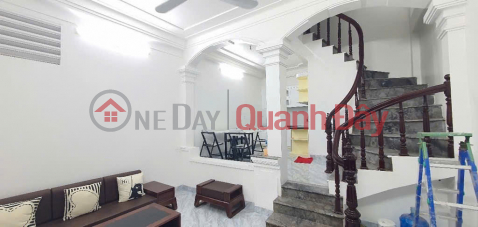 Urgent sale of townhouse in An Duong - Tay Ho - Full surrounding amenities _0