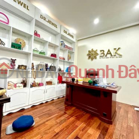 (6.5 BILLION) URGENT SALE OF CAT LINH TOWNHOUSE - CAR PARKING NEARLY - CORNER LOT - SCHOOLS AT ALL LEVELS _0