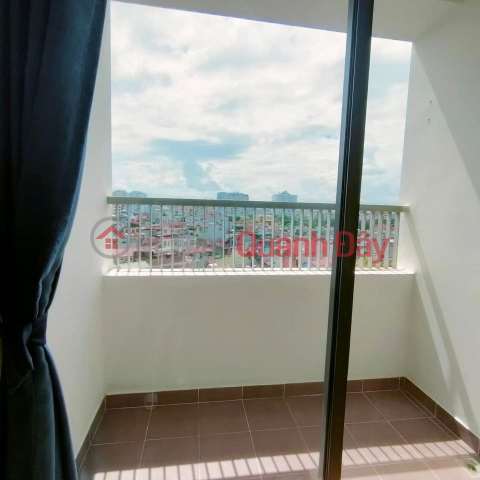Selling a corner apartment with 2 balconies in Ngoai Giao Doan area _0