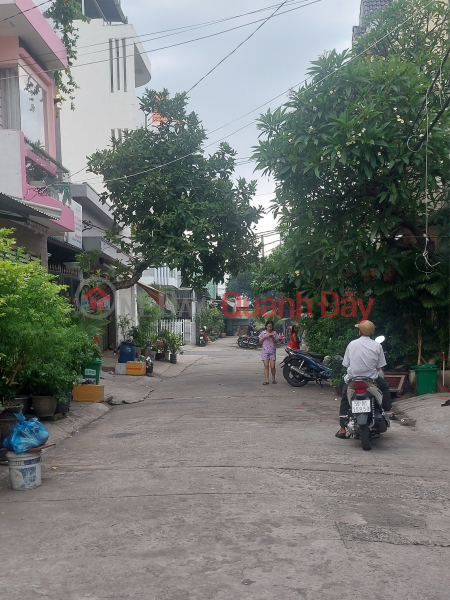 đ 6.2 Billion, House for sale in Binh Tri Dong, 57m2, 4 beautiful floors, 4 bedrooms, alley accessible by truck. Only 6.2 billion VND (negotiable).