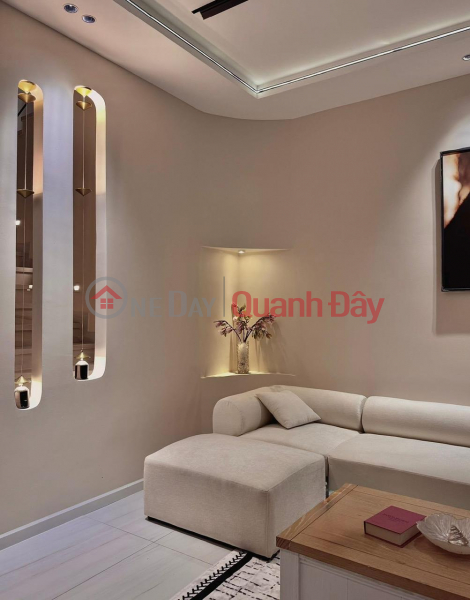 , Please Select | Residential, Sales Listings | đ 13.9 Billion