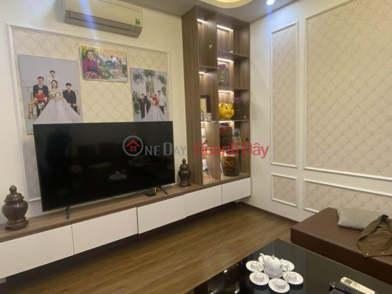 Property Search Vietnam | OneDay | Nhà ở | Niêm yết bán NHÀ ĐẸP ĐÓN TẾT - DI TRẠCH, VĂN MINH. Nhỉnh 3 tỷ - 40m sẵn nhà 4 tầng, 4 ngủ, cầu thang ở giữa. LH 0916731784