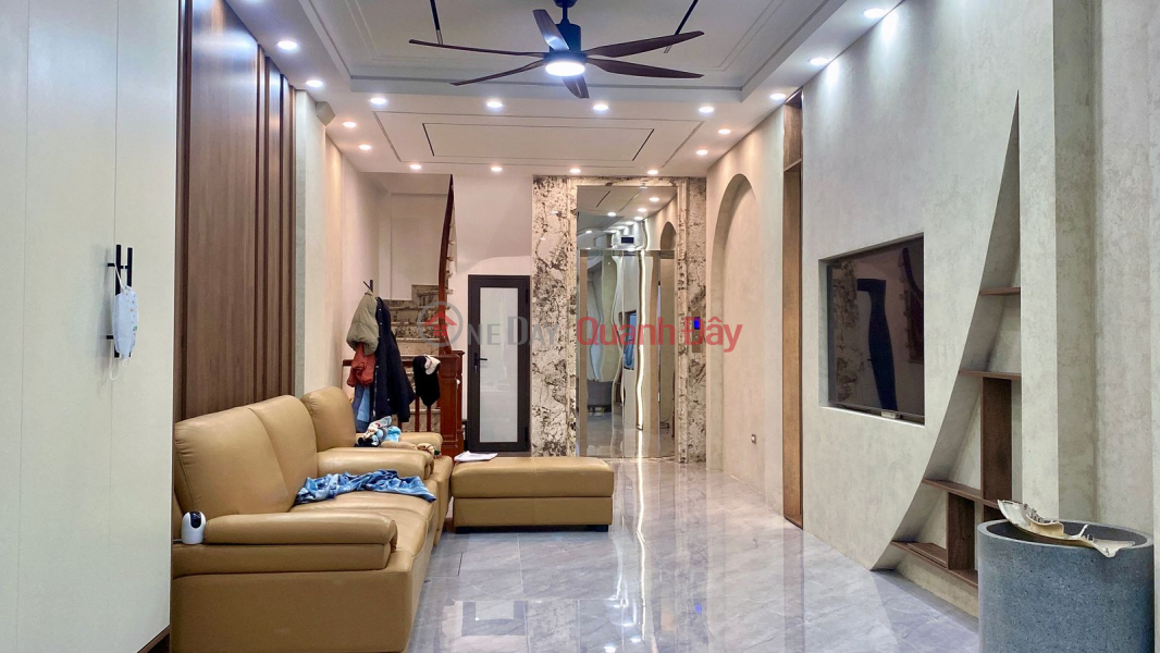LUXURIOUS 7-STORY PROPERTY WITH ELEVATOR AND CAR ACCESS INTO THE HOUSE. Lam Ha, 45m2, Price: 18.5 billion VND. Long Bien, Hanoi. | Vietnam, Sales đ 18.5 Billion
