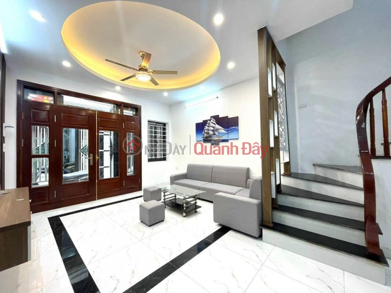 Nhà Nguyễn Văn Linh già 3 tỷ 5 tầng đẹp long lanh Ô Tô đỗ cổng Hàng Xóm Vinhome Riverside. Niêm yết bán