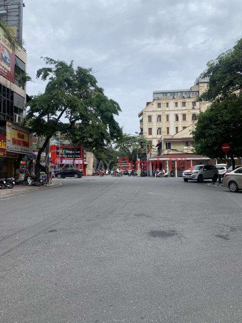 Super rare corner lot on Ba Dinh street, 100m x 4 floors, 16m frontage, 2-way car, full residential area _0