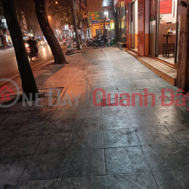 House for sale on Nguyen Thai Hoc Ba Dinh street, sidewalk, business, 36X4T, MT 6.7, money range 17.5 billion. _0