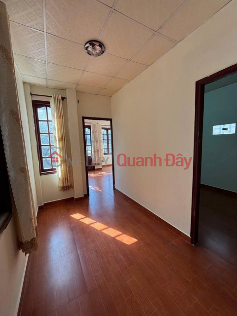 House for rent on Mai Hac De street, Ward 6, Da Lat, 25 million VND\/month. _0