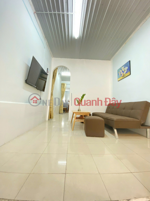 Cho thuê nguyên căn hẻm 92 XVNT Bình Thạnh- 33m2 chỉ 7tr5 _0