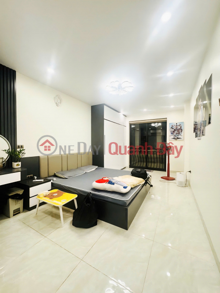 Corner lot on Hoang Hoa Tham, 2 open sides, 10m to car - 11 billion | Vietnam Sales | đ 11 Billion