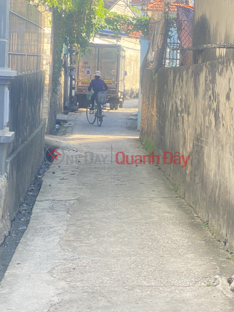 Land for sale in Dong Son hamlet, Chuc Son Chuong My town, Hanoi - 42.3 m2 land, very nice corner lot _0