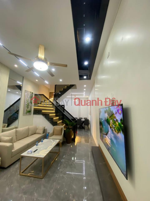 Bán nhà Lý Nam Đế, 60m2, 3 tầng, mặt tiền 3.3m, nhỉnh 19 tỉ, ngõ thoáng, kinh doanh homestay _0