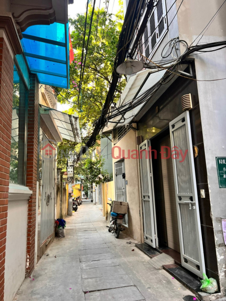 đ 4.5 Billion New Xuan Dinh Street house for sale, fully furnished, car parking, 35m, 5 floors, 5.2 m, only 4.5 billion LHCC.