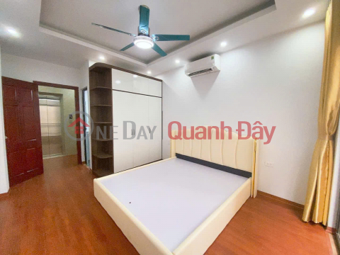 Miss Van Phu 35M Over 9 Billion 5 Floors Elevator _Cars can be parked 5M from the house_Near Gas Station and Train_Fully Furnished _0