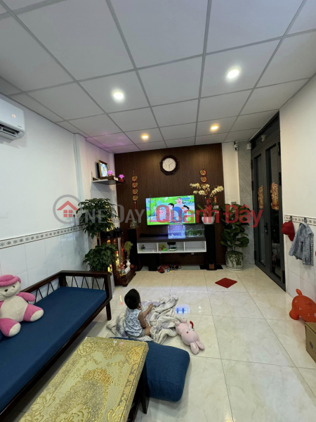 BEAUTIFUL HOUSE - AIRY ALWAYS - 30m2 - APPROXIMATELY 3 BILLION ON LY THUONG KIET STREET. Sales Listings