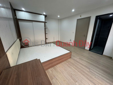 PRIVATE HOUSE FOR SALE IN THACH BAN - LONG BIEN, 32M2, 5 FLOORS, FULL FURNITURE, ABOVE 5 BILLION. WIDE ALLEY - AIRY. _0