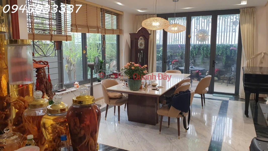 Bán biệt thự 5 tầng Phú Mỹ, Quận 7 gần Belleza, dt 278m2 (12x21m),giá 36 tỷ thương lượng Niêm yết bán