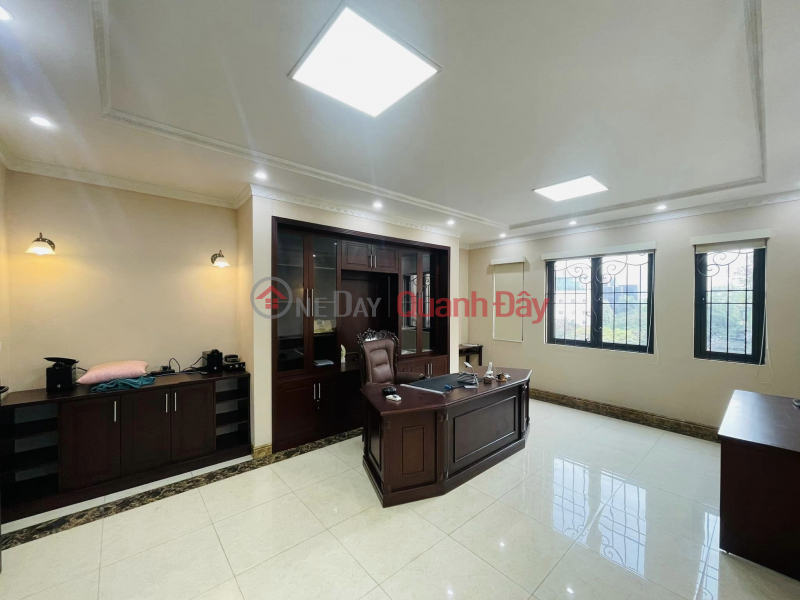 FOR SALE NGOC KHANH, BA DINH, 2 BEAUTIFUL CORNER Plot, CLOSED CAR, 1 HOUSE TO THE STREET, WIDE FACE, BEAUTIFUL NEW HOME Sales Listings