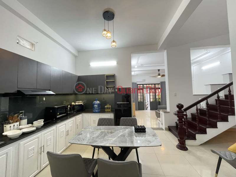 Bán nhà 2 tầng sát biển Mỹ Khê, 128m², ngang 6.8m, dòng tiền 40 triệu/tháng, giá 17.9 tỷ Niêm yết bán