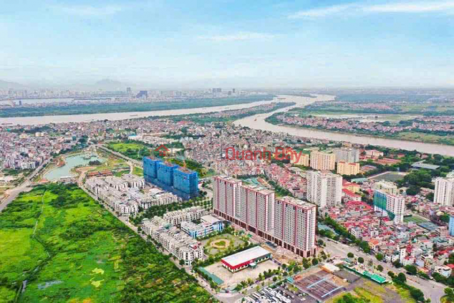 toà nhà thương mại Long Biên, 255m x 8tầng, mặt tiền 17.5m, dòng tiền 200tr/tháng Niêm yết bán