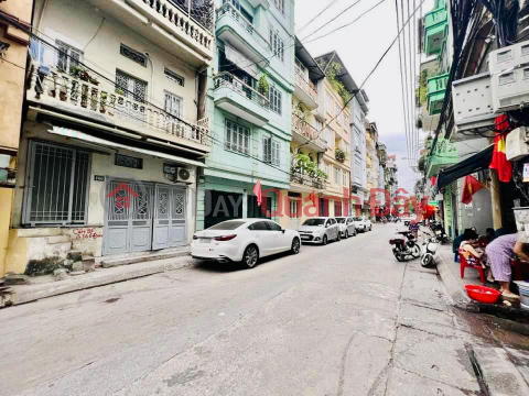 SELL KIM NUU SUGAR HOUSE HBT HANOI . CAR DISTRICT WITH DOORS IN THE HOUSE. QUICK PRICE ONLY 100TR\/M2 _0