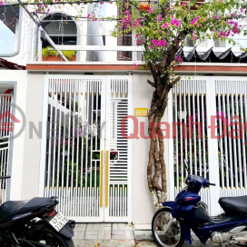 Selling house Kiet car Nguyen Nhan Hoa Tho Dong Cam Le C4 110m2 only 2.6 billion. _0