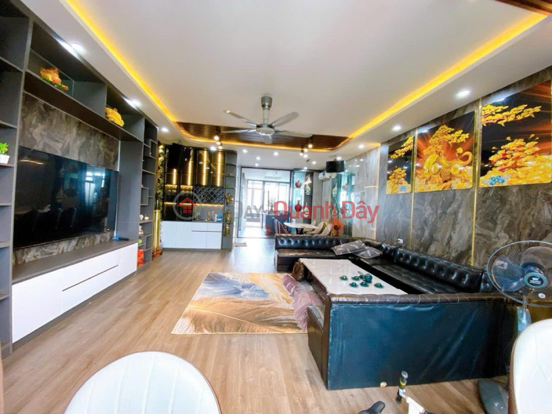 , Please Select | Residential | Sales Listings | đ 40 Billion