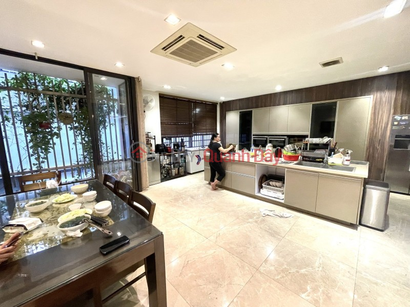 Property Search Vietnam | OneDay | Residential, Sales Listings LANG HA - BA DINH VILLA, Area 170M, 6 storeys, FACE 8.5M, CAR, Elevator, FREE FURNITURE, PRICE 52