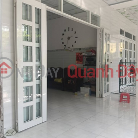 Due to relocating, I need to sell my house and land quickly in Tan Thach - near the district intersection - Furniture included. Due to relocating, I need to sell my house and land quickly in Tan Thach - near the district intersection - Furniture included. _0