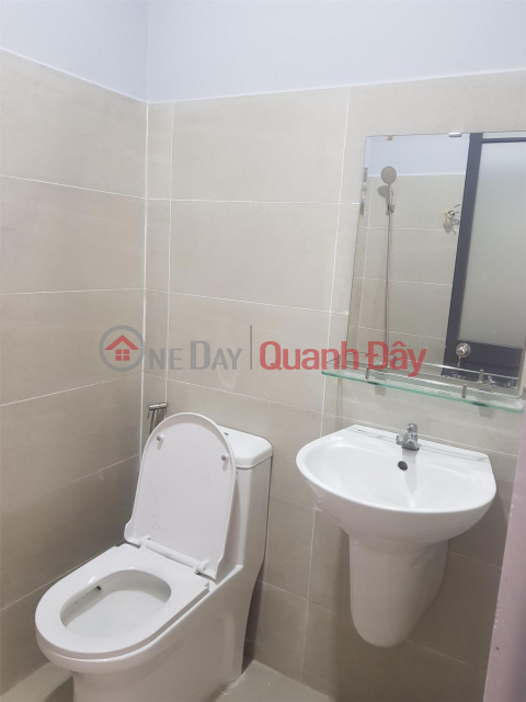 Bán nhà diện tích khủng Q12, chỉ có 3.5 Tỉ, 3PN,3Wc,2 Tầng, sân để 10 chiếc xe máy _0