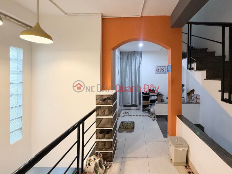 JUST 5 MINUTES FROM DISTRICT 10 – 5-STORY REINFORCED CONCRETE HOUSE – USABLE AREA ~240M² – CASH FLOW ~40 MILLION VND/MONTH Sales Listings