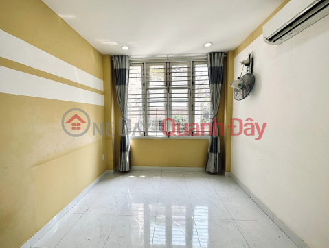 House for sale in Thanh Thai alley, District 10, 79.6m2 internal social housing, cheap price only 7 billion _0