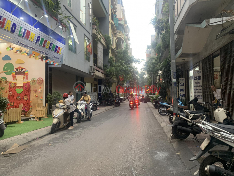 HOUSE FOR SALE ON LONG BIEN STREET 72M x 5 FLOOR, 9.5M FRONT, SIDEWALK, STABLE CASH FLOW, DAY AND NIGHT BUSINESS, Vietnam | Sales ₫ 15 Billion