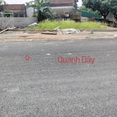 Land for sale in Hop Thanh commune, My Duc district - 12m wide paved road - All amenities within a 500m radius. _0