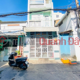 Selling private house 57m2 wide 3.7m 3 floors Phan Van Khoe Ward 5 District 6 only 11 billion _0