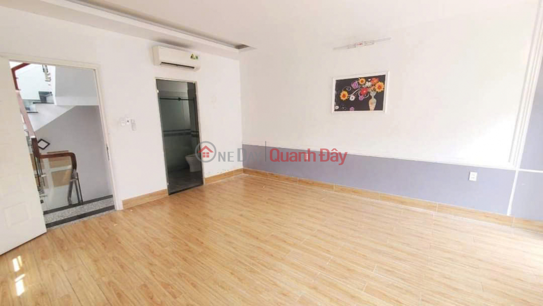 Corner house, 2-sided alley in Phan Xich Long area, 4.8x10m, 3 bedrooms Vietnam Rental đ 24.9 Million/ month