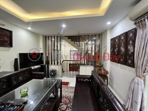 House for sale LOCAL house on Bang Liet street, Hoang Mai 50m, 5 floors, 6 bedrooms, 2 airy, nice house, right at 3 billion, contact 0975124520 _0