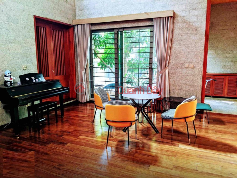 Property Search Vietnam | OneDay | Nhà ở Niêm yết cho thuê Nhà 2 tầng MT Nguyễn Phi Khanh, ngang 25m x28m, 3 phòng lớn
