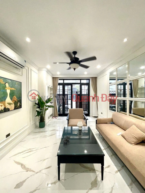 Tô Ngọc Vân - DT 76 m2 x XD 4 tầng x MT 3.8m - Giá 26.8 tỷ Tây Hồ _0