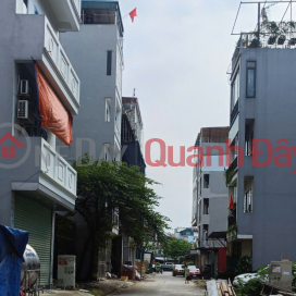 Beautiful Land in Lai Xa Industrial Park 65.4m2-Front area 4.5, Sidewalk for business, car access, price 10.9 billion _0