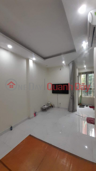 House for sale 94m2 Nghi Tam street, Tay Ho 11 bedrooms Huge cash flow 10m 2 Avoid cars 8.5 Billion Sales Listings