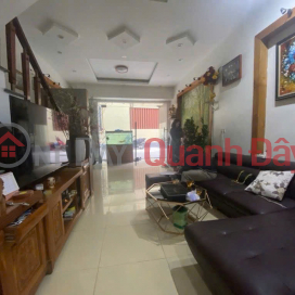 Three-story house with two street frontages in Group 5, Quang Minh, Me Linh, Hanoi. Accessible road, cars can pass through. Near the industrial park. _0